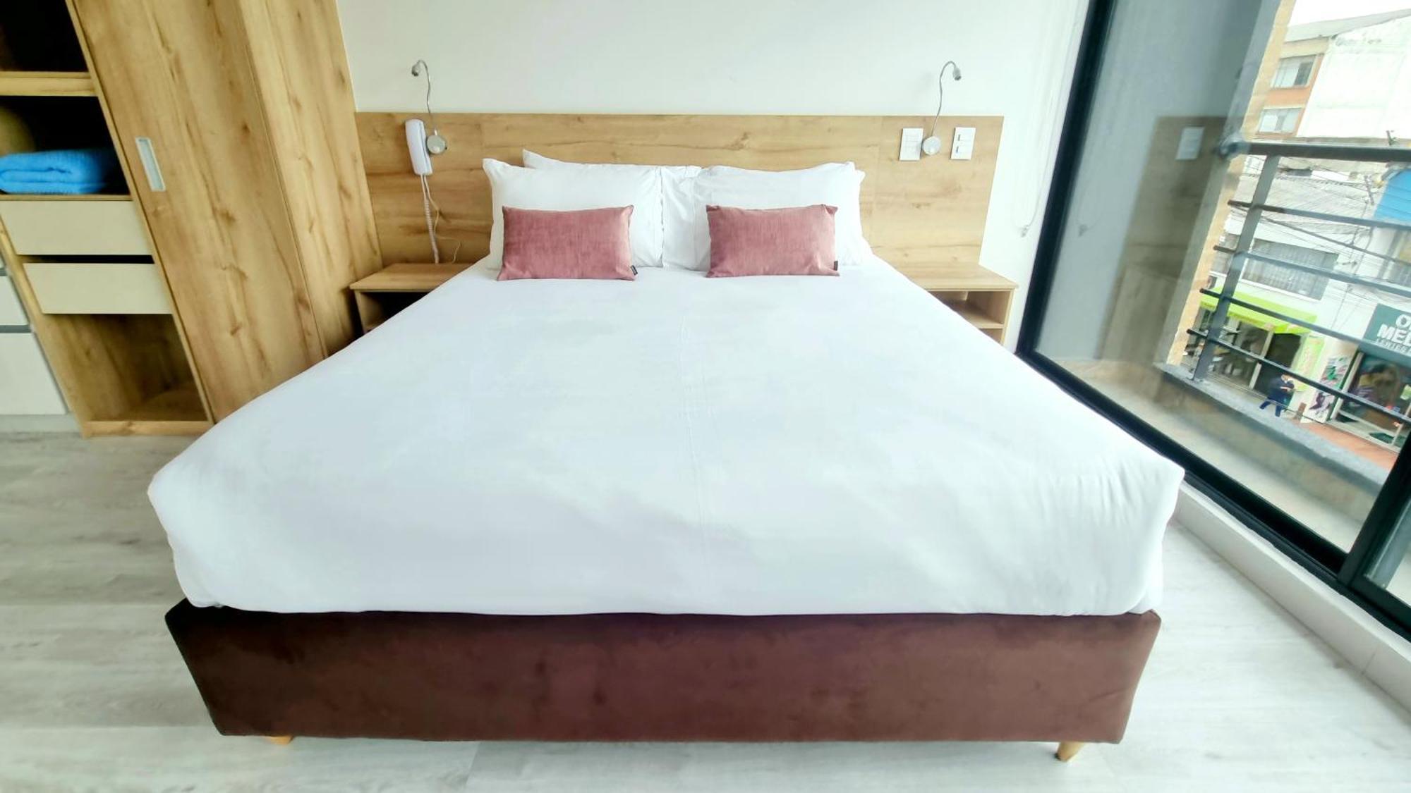 Toscana Loft - Apartasuites โบโกตา ภายนอก รูปภาพ